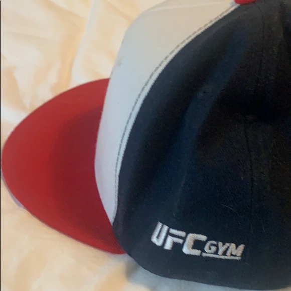 UFC Gym hat - Picture 2 of 3